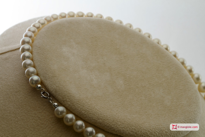 Dettaglio - Details MAXGIOIE - Collana Perle bianche TOP 6-6½mm in Oro 18K