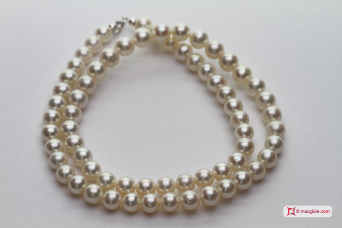 Vista Ulteriore - Additional View MAXGIOIE - Collana Perle bianche TOP 6-6½mm in Oro 18K