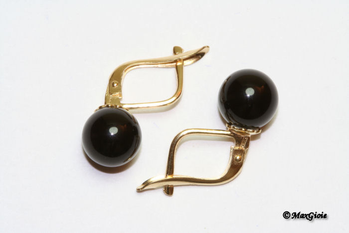 MAXGIOIE - Orecchini Agata nera 8mm in Oro 18K
