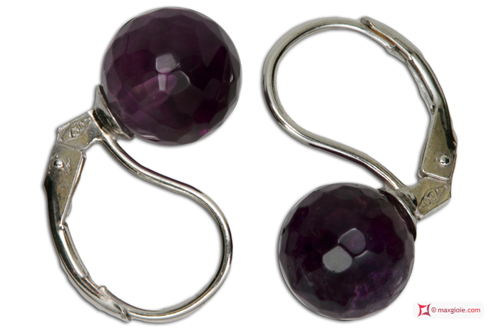 MAXGIOIE - Orecchini Ametista Extra 8mm faccettato in Oro 18K mmp