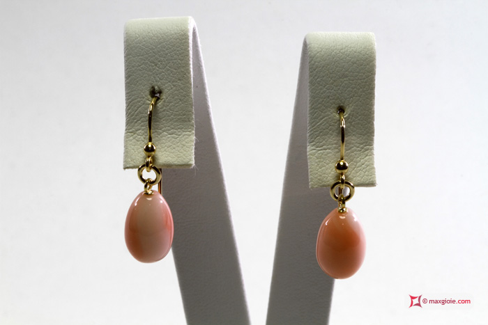 MAXGIOIE - Orecchini Corallo rosa Extra poire 8x12mm in Oro 18K