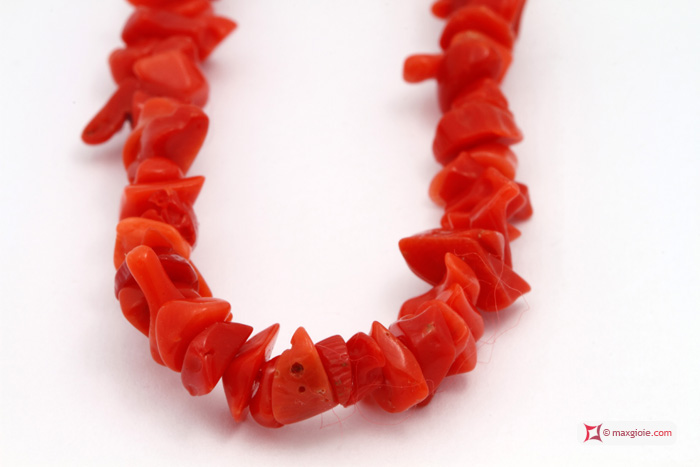 Macrofotografia - Macro Photography MAXGIOIE - Collana Corallo rosso del Mediterraneo spezzatini ±20g in Argento
