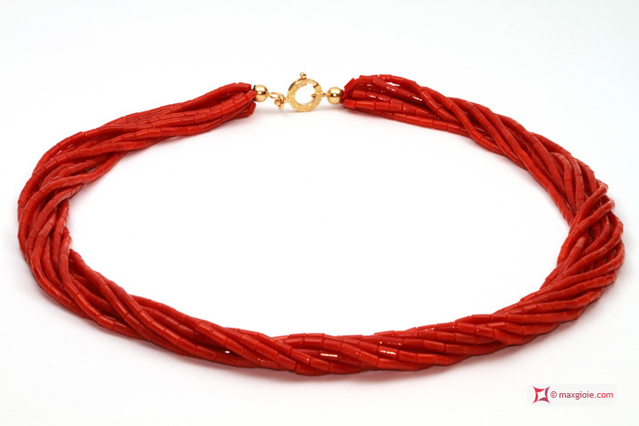 Vista Ulteriore - Additional View MAXGIOIE - Collana Corallo rosso Extra Torchon cannettine 2½mm 10 fili in Oro 18K