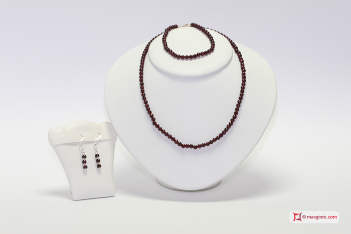 MAXGIOIE - Collana, Orecchini e Bracciale Granato 5mm in Argento