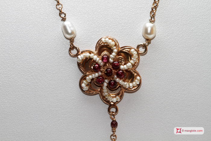 MAXGIOIE - Collana Vintage Toppa [Granato, Perle] in Argento 925 placcato Oro