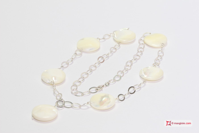 Vista Ulteriore - Additional View MAXGIOIE - Collana e Orecchini Madreperla disco 2.2cm catena in Argento