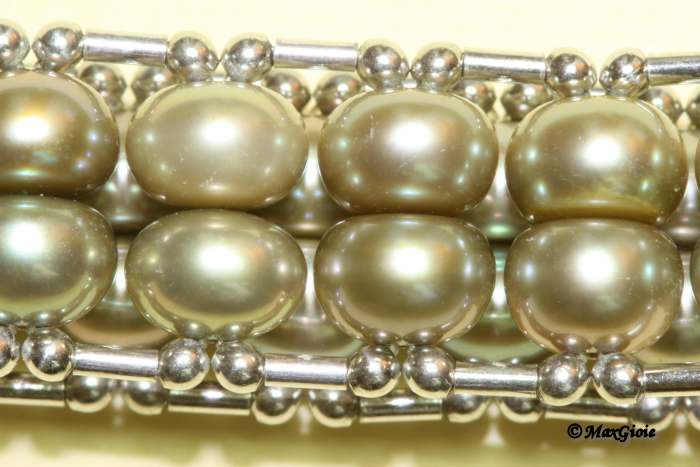 MAXGIOIE - Bracciale Chic Perle Griglie Naturali a 2 file