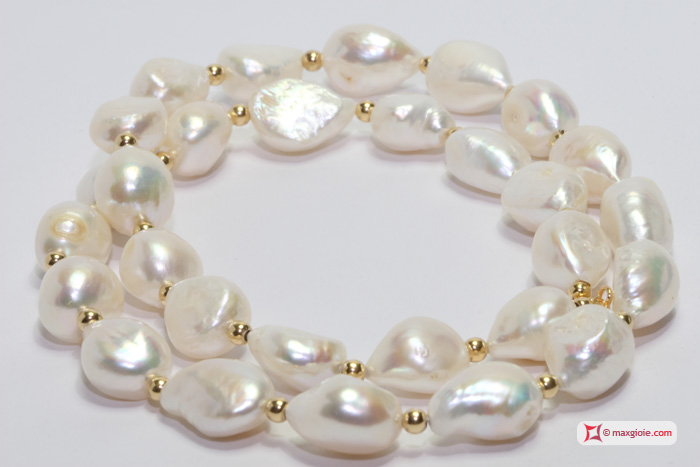 Vista Ulteriore - Additional View MAXGIOIE - Collana Perle barocche 11-12mm Oro pallini 18Kt