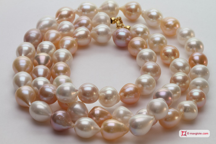 MAXGIOIE - Collana Perle Biwa multicolor TOP 11-12mm L80 in Oro 18K