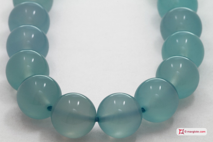 MAXGIOIE - Collana Calcedonio Sea Blue Extra pallini 10mm in Oro 18K
