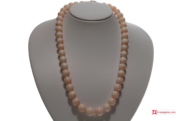 MAXGIOIE - Collana Corallo rosa Extra pallini 12-15½mm in Oro 18K