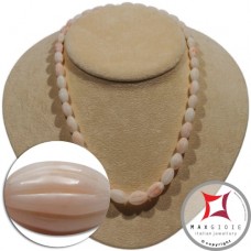 Collana Corallo bianco rosato Extra oliva rigata graduata 9-15mm in Oro 18K