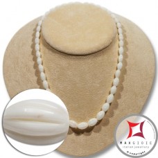 Collana Corallo bianco Extra oliva rigata graduata 7-13mm in Oro 18K