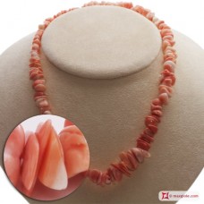 Collana Corallo rosa del Giappone spezzatini graduati 6-13mm in Oro 18K