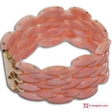 Bracciale Corallo rosa Extra navetta 4 file in Oro giallo 18K