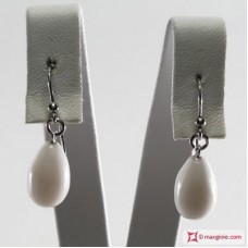 Orecchini Corallo bianco Extra poire 9x13mm in Oro 18K