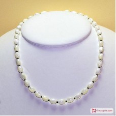 Collana Madreperla oliva 6½mm e Ematite in Argento
